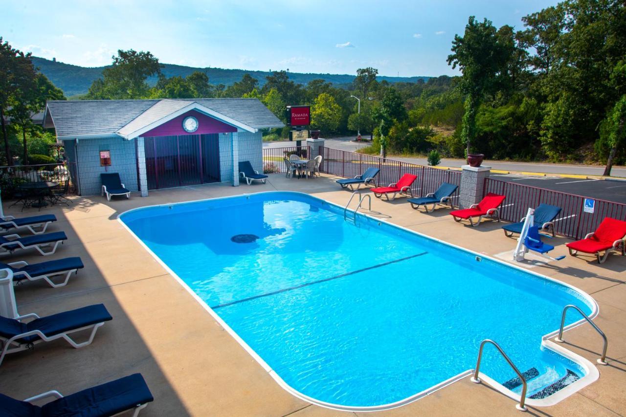 Motel Ramada By Wyndham Branson Exterior foto